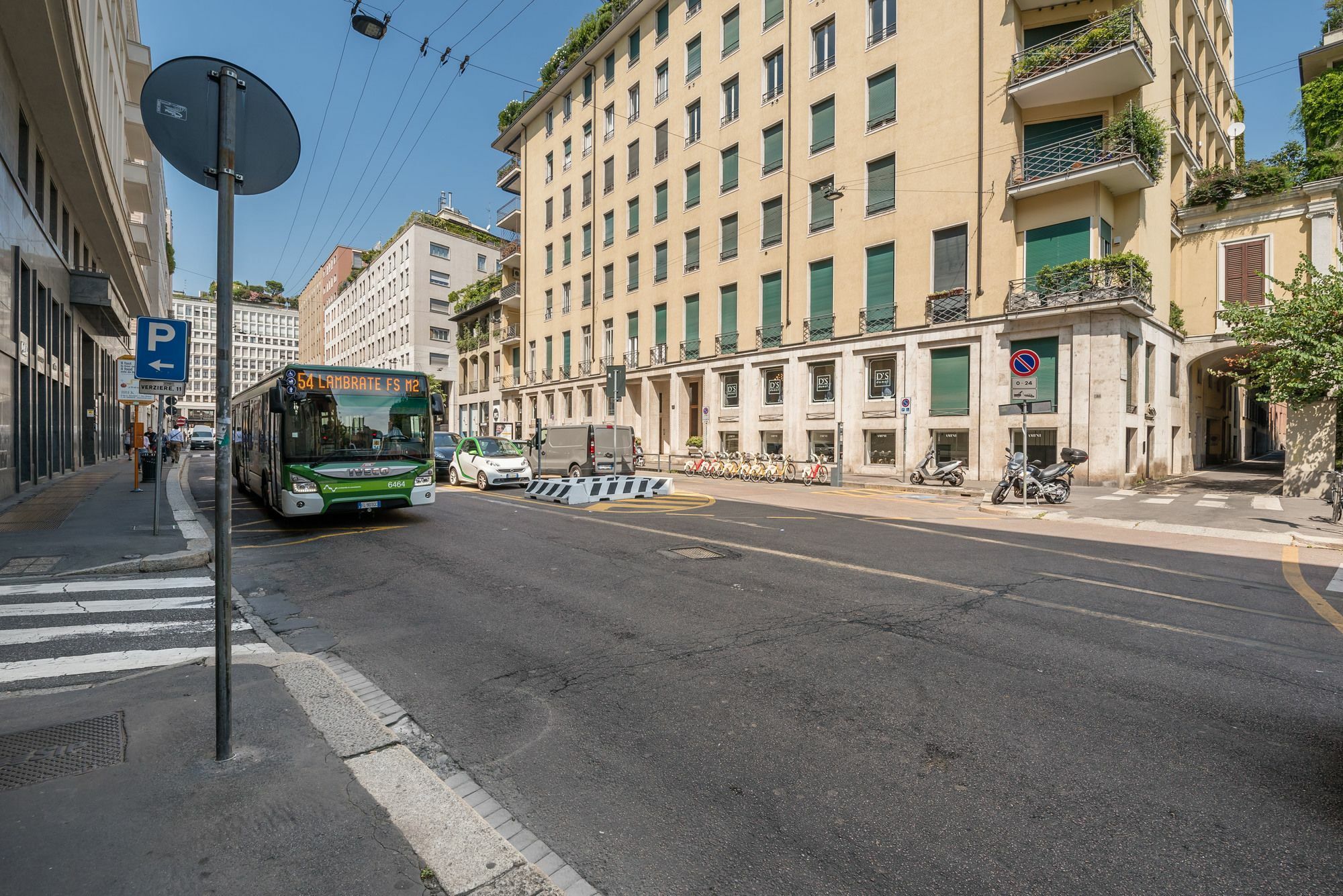 Sweet Inn - Borgogna Milano Esterno foto